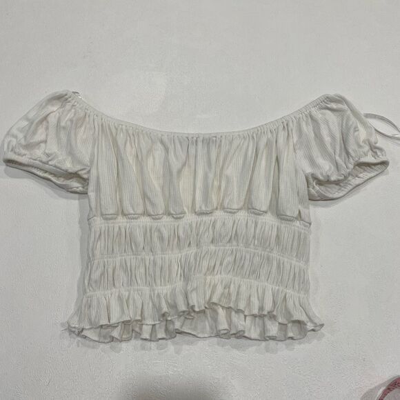 HYFVE Off Shoulder Smocked Ruffle Crop Top White Women’s Size Medium - Picture 2 of 4